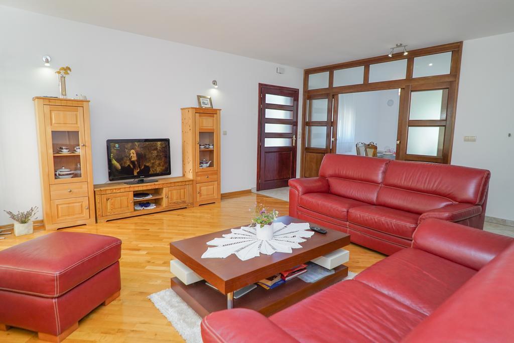 Apartment Holiday House Between The Sea And Lakes